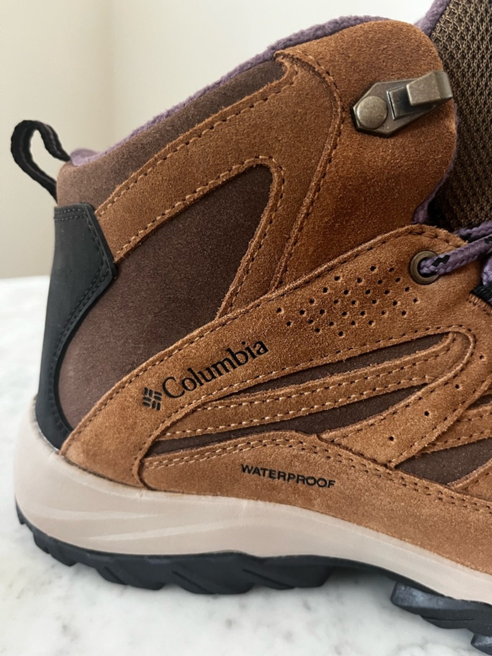 COLUMBIA CRESTWOOD MID SUEDE WATERPROOF HIKING BOOTS SIZE 10